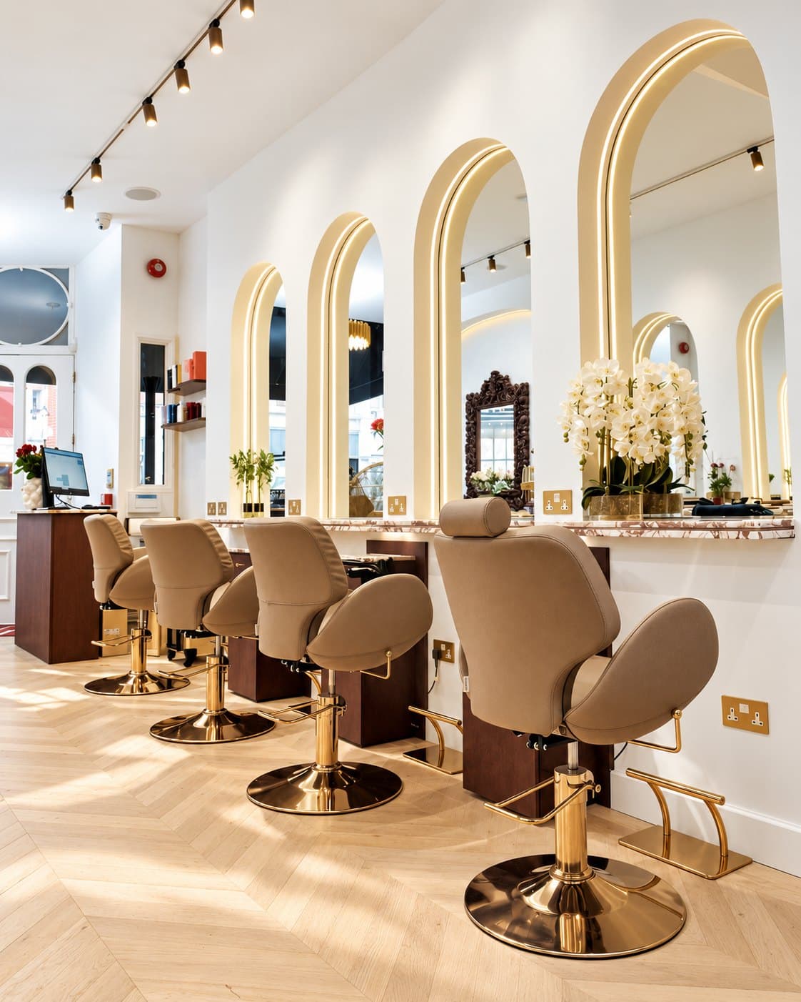 A precision cut and finish at Hakim Elhocine Hair Couture, Mayfair